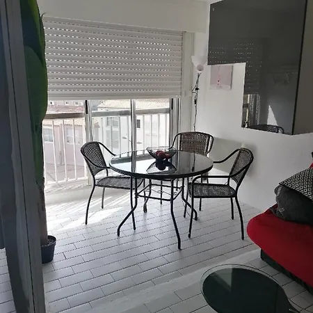 아파트 Agence Immobiliere 아그